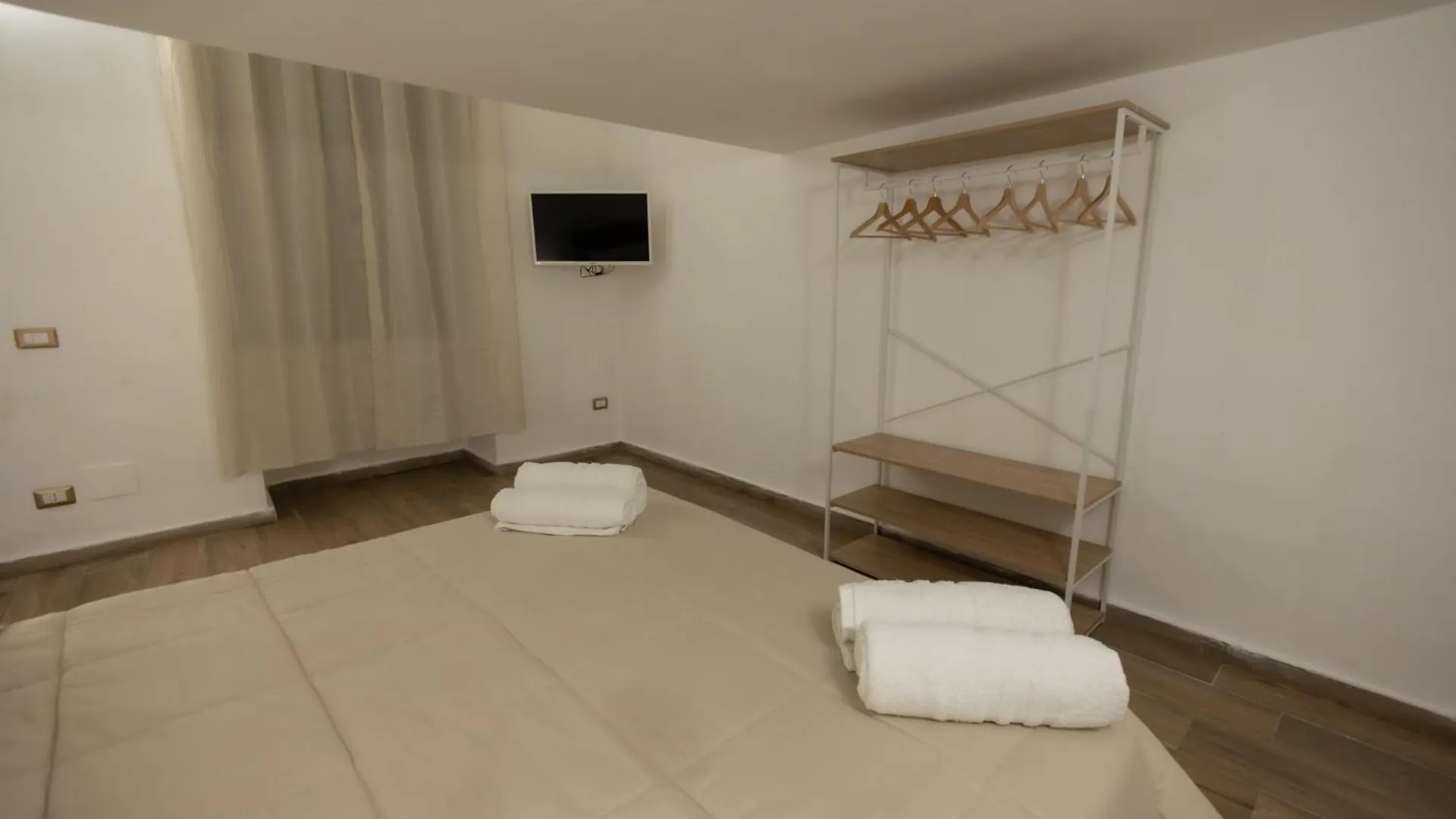 Holiday home Re-Fra Home Naples Italy