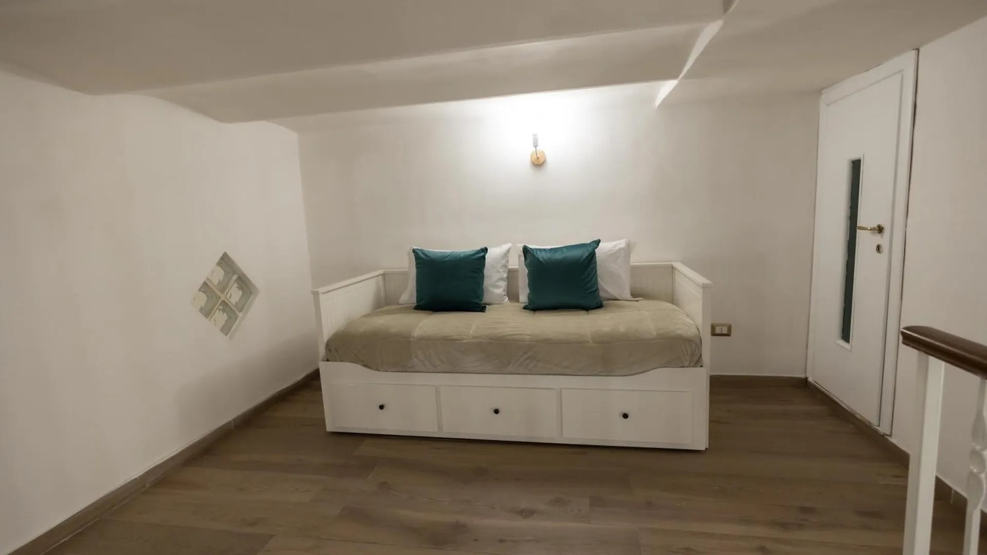 Holiday home Re-Fra Home Naples Italy