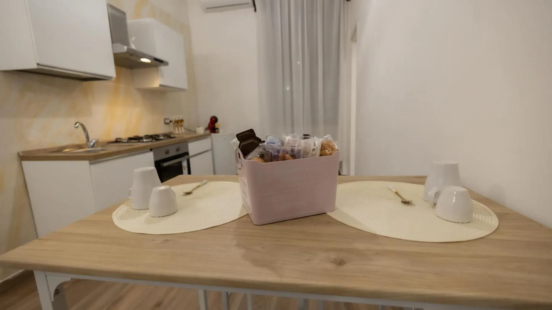 Re-Fra Home Naples Holiday home